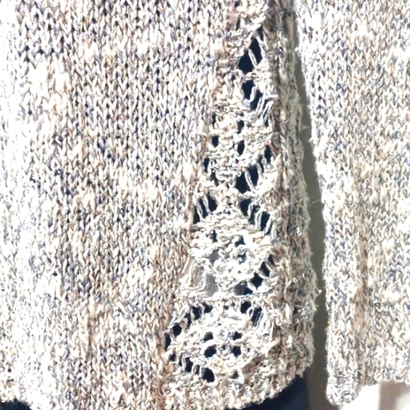 Maurices sweater - Picture 4 of 12